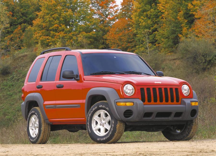  Jeep Liberty Sport 2001 года  (фото 7 из 11)